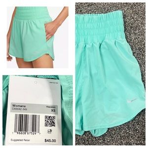 Nike One Women's Dri-FIT Ultra High-Waisted 3" Brief-Lined Shorts XS